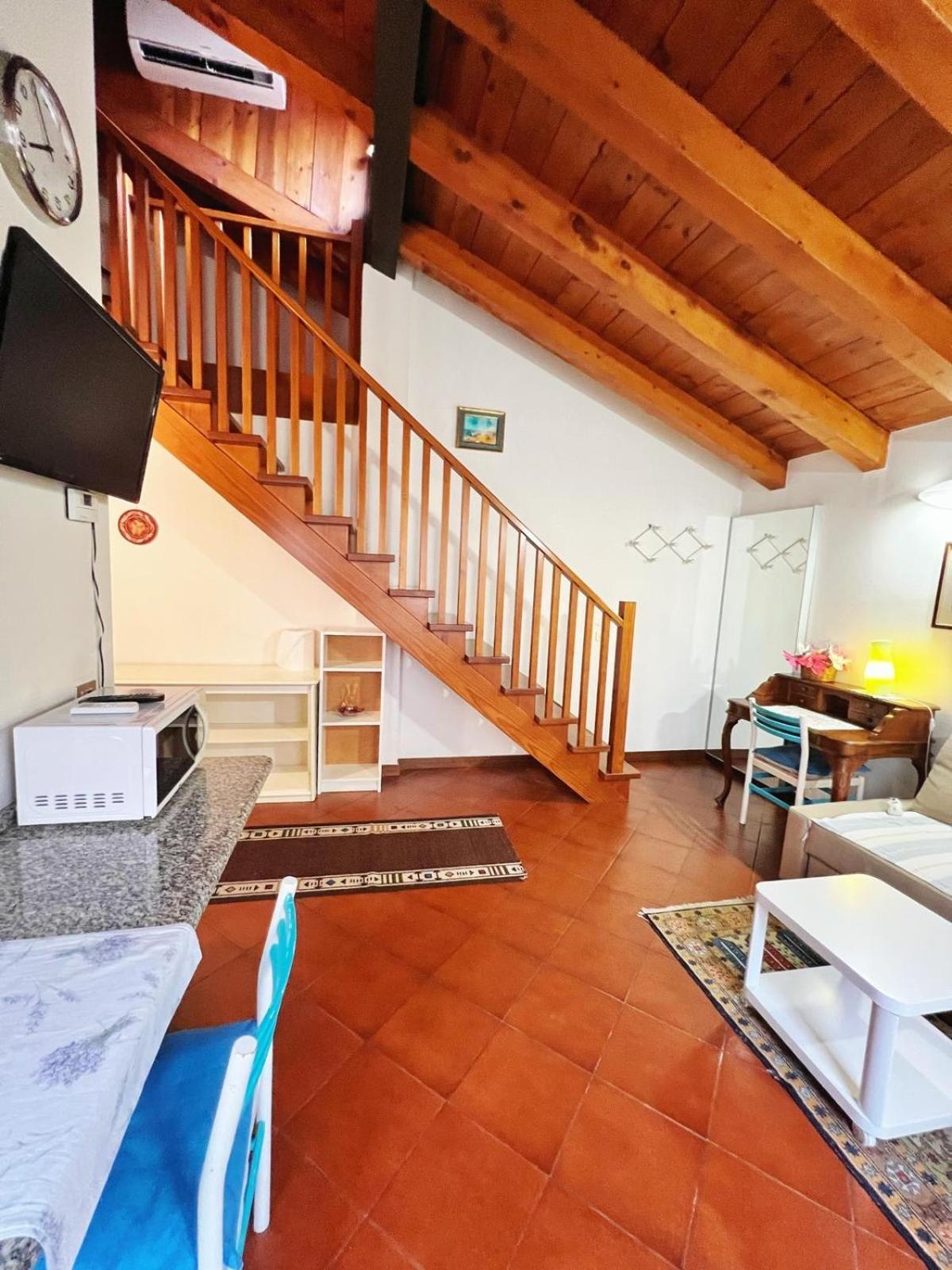 Holiday Treviso Suite Venezia Екстер'єр фото